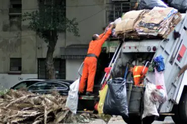 How many loads can a garbage truck hold
